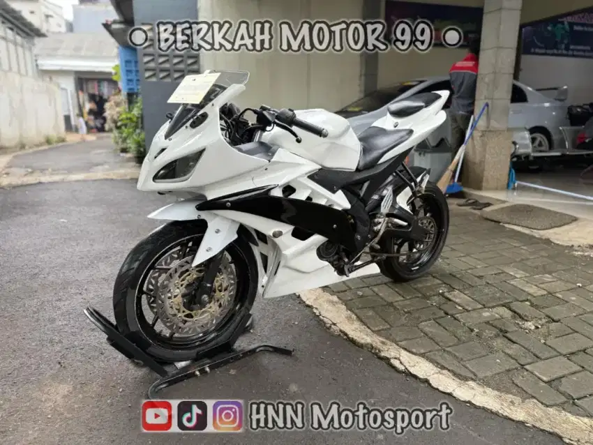 R15 V2 TAHUN 2016 TOP MODIF GANTENG