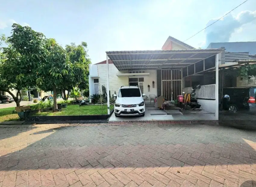 Cluster Mewah Full Furnish Bersecurity Paulan Colomadu