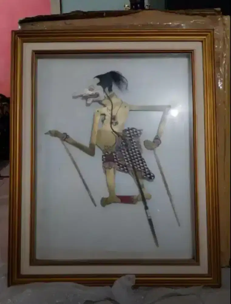 Wayang Petruk dari kulit asli