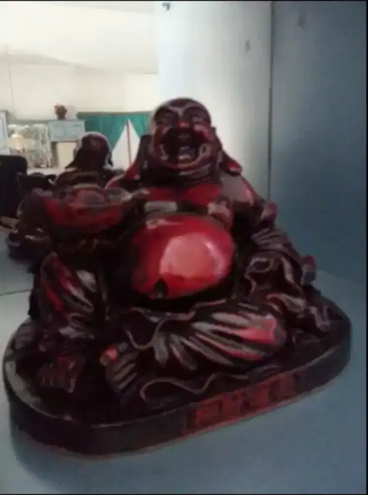 Patung budha kayu warna merah MURAH