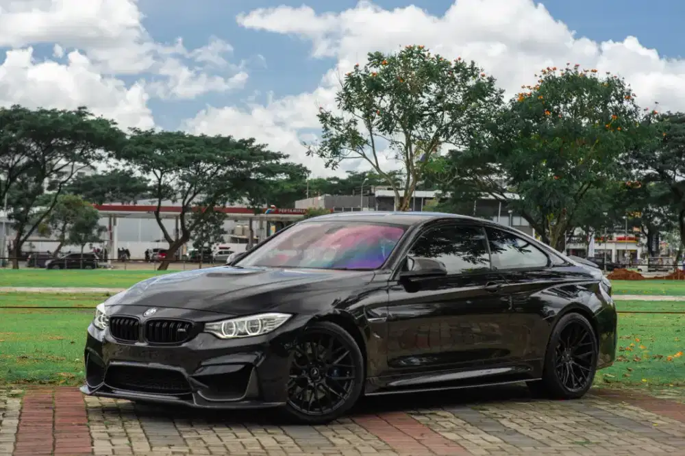 BMW M4 F82 AT 2015 Good Condition