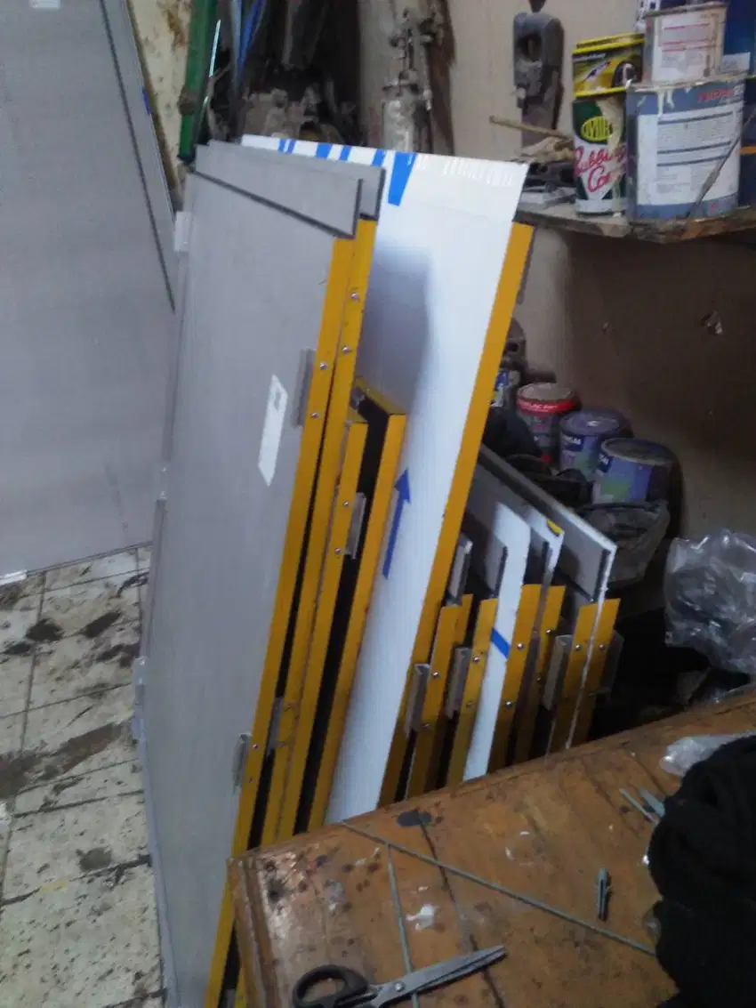 Mencari pekerjaan Drafter /staff Proyek