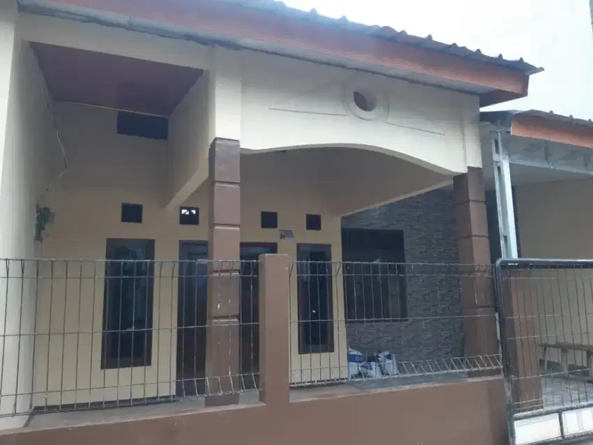 RUMAH KONTRAKKAN 2 KAMAR - PERUM KOMPAS INDAH