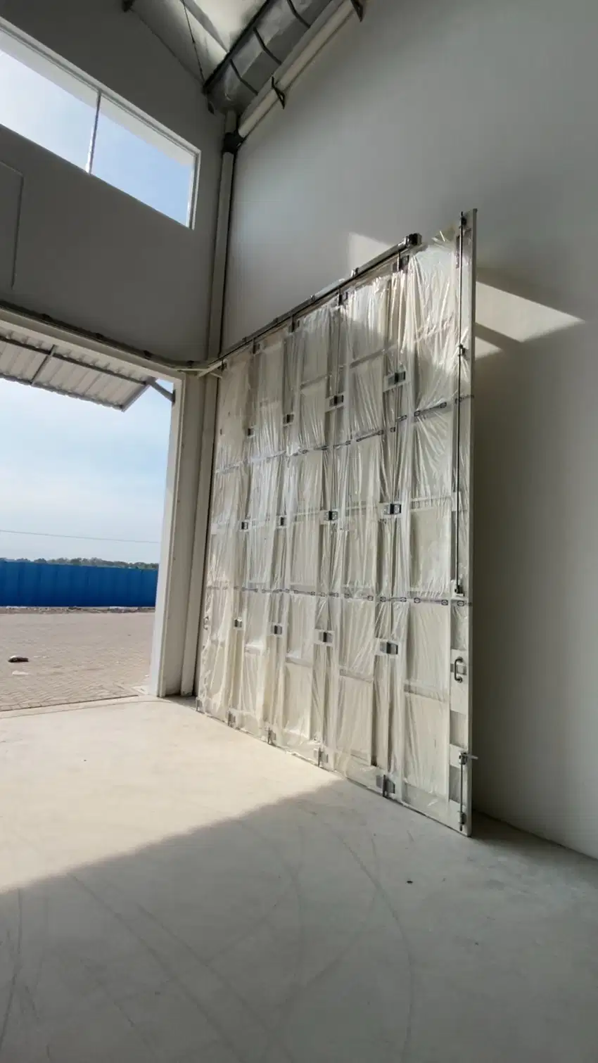 DISEWAKAN GUDANG NEW GRESS  DKP 2 Blok J (Ada 3 Unit)