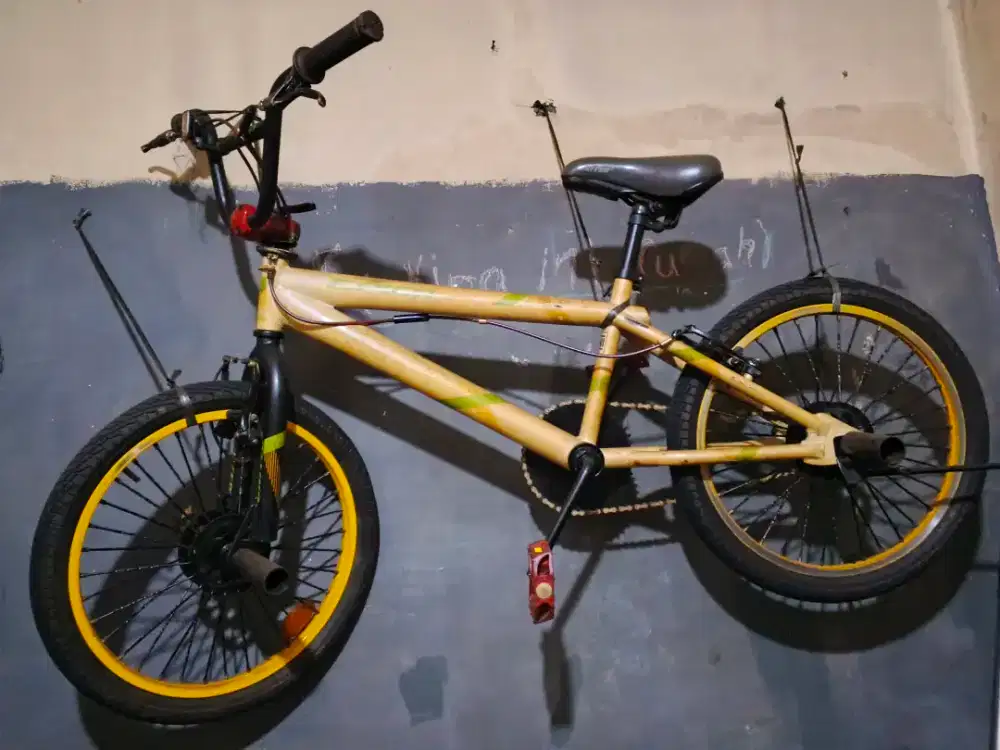 Sepeda BMX United Epica 2014