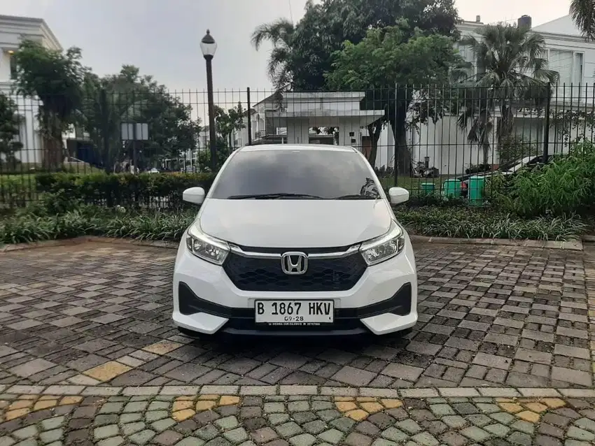 NEW BRIO 1.2 E AT 2023 LOW KM 9RB SERVICE RECORD! LIKE NEW!