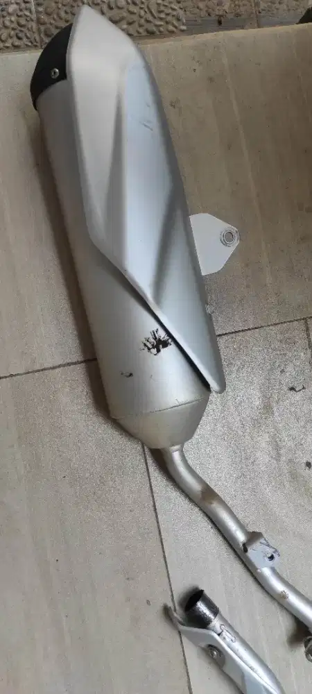 Knalpot Motor Kawasaki KLX 150BF mulus ori