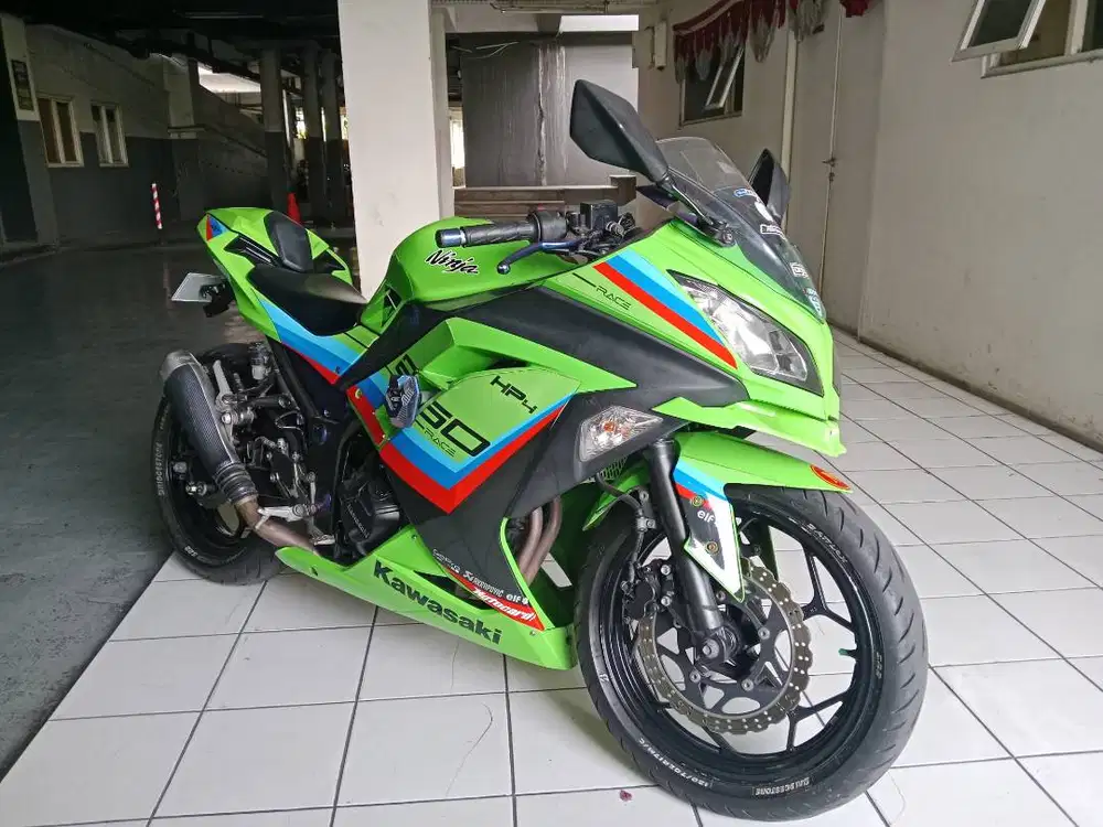 Ninja 250 FI SE low kilometer