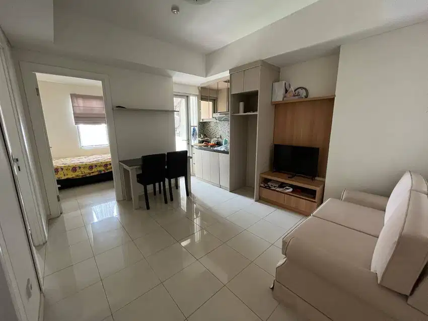 ready apartemen green lake sunter,2kamar furnished,lantai tengah