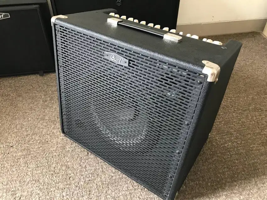 Cort MIX5 Combo Amp – Kondisi Prima, Harga Kaki Lima
