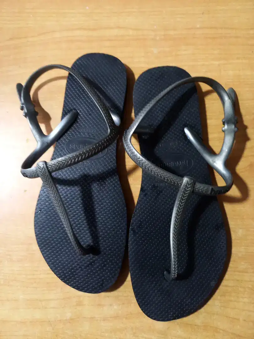 Sandal Havaianas Made in Brazil Size 39/40 konds 95%