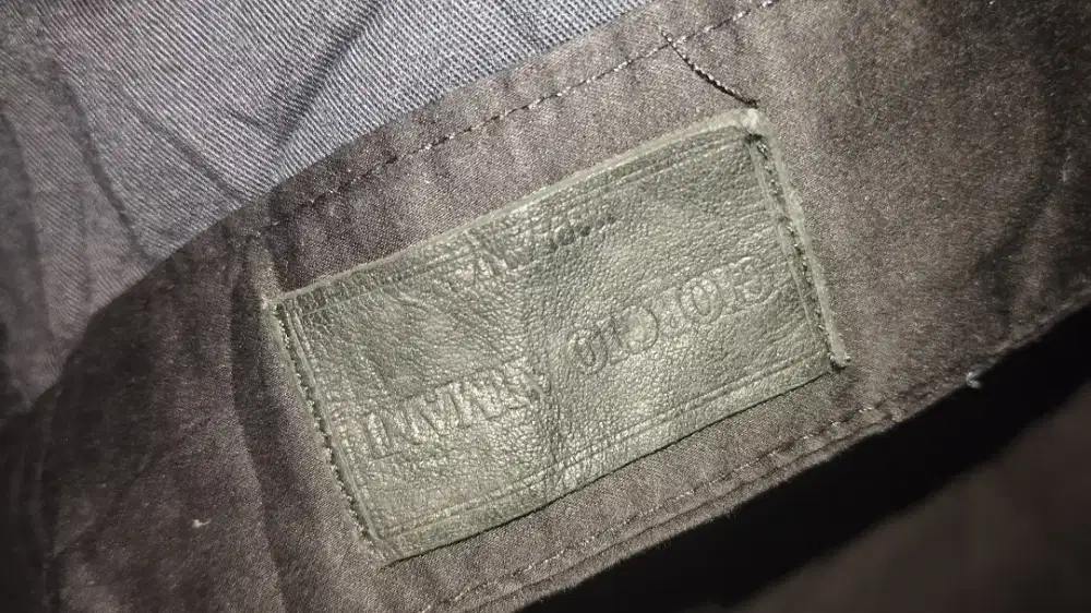 Celana Giorgio armani