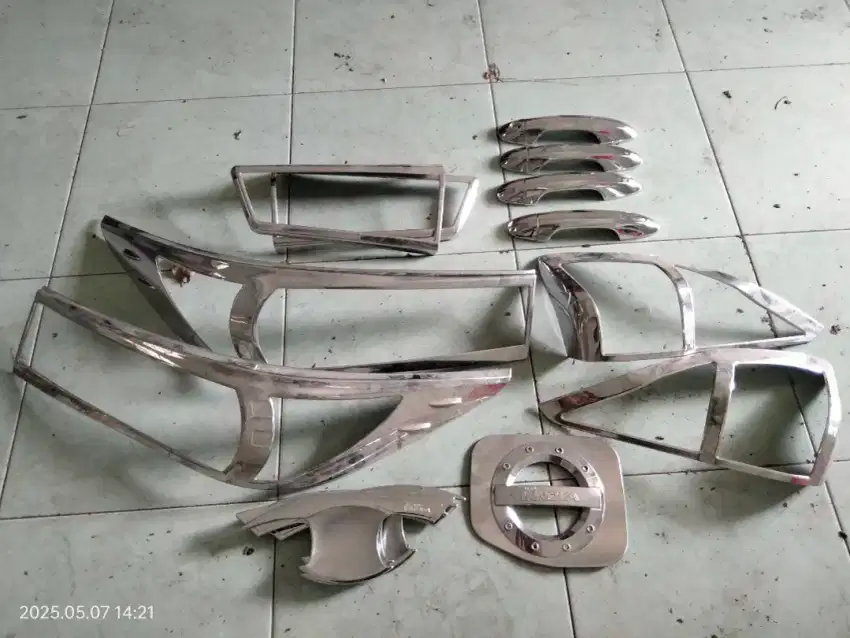 Garnish Chrome All New Innova