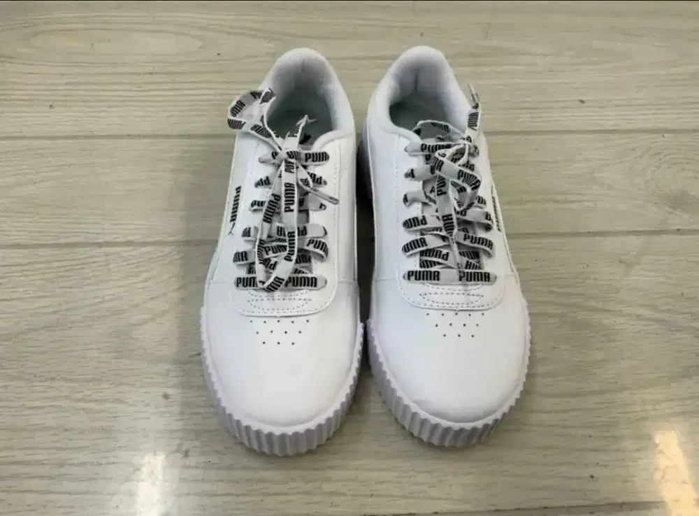 PUMA Shoes Sneakers Softfoam cewe size 37.5