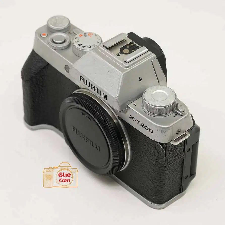 Fujifilm X-T200 XT200 Body Only