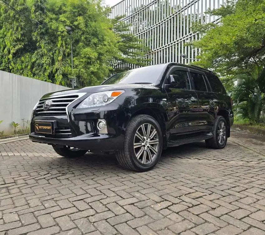 (KM: 60rb) TDP: 50JT Lexus LX570 2010 low km lx 570 atpm
