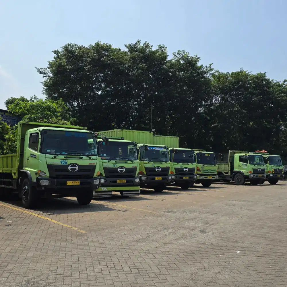Sewa truk tronton los bak harian bulanan tahunan
