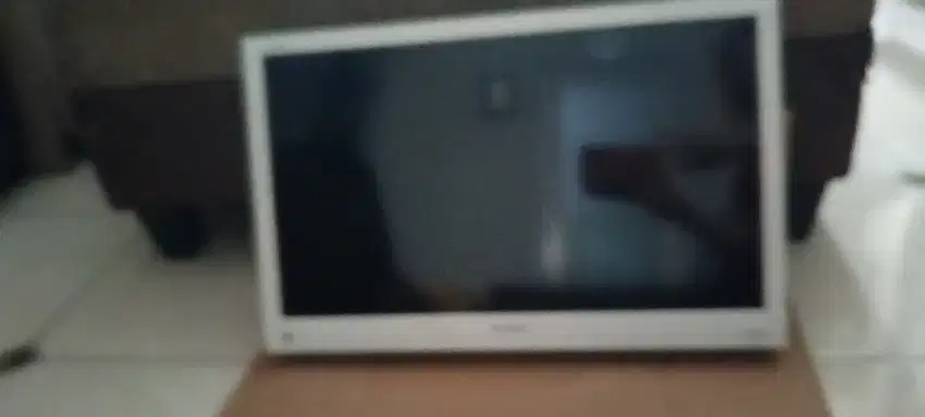 Di jual TV Sharp 24 inch
