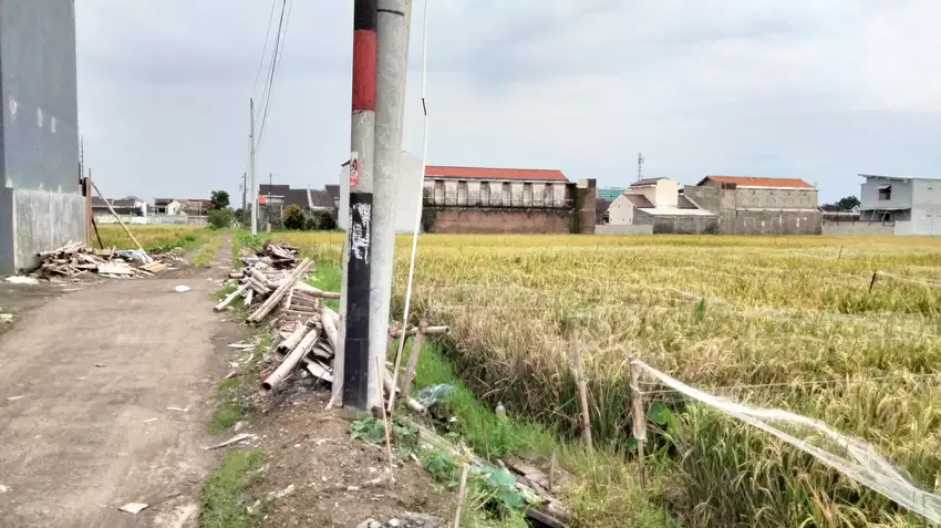 Tanah SHM 5 Menit Menuju Tugu Makutha Colomadu