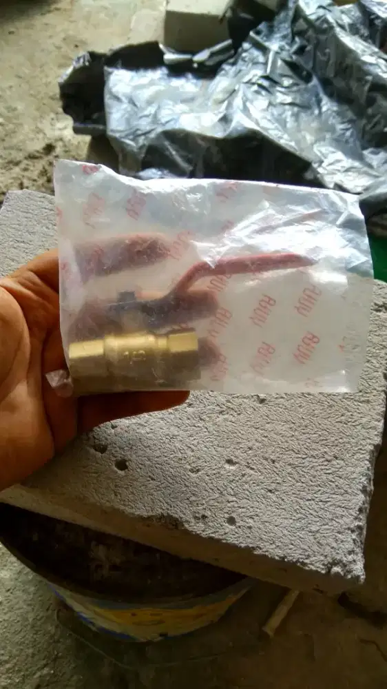 BALL VALVE KUNINGAN YUTA 1/2 & 3/4 INCH
