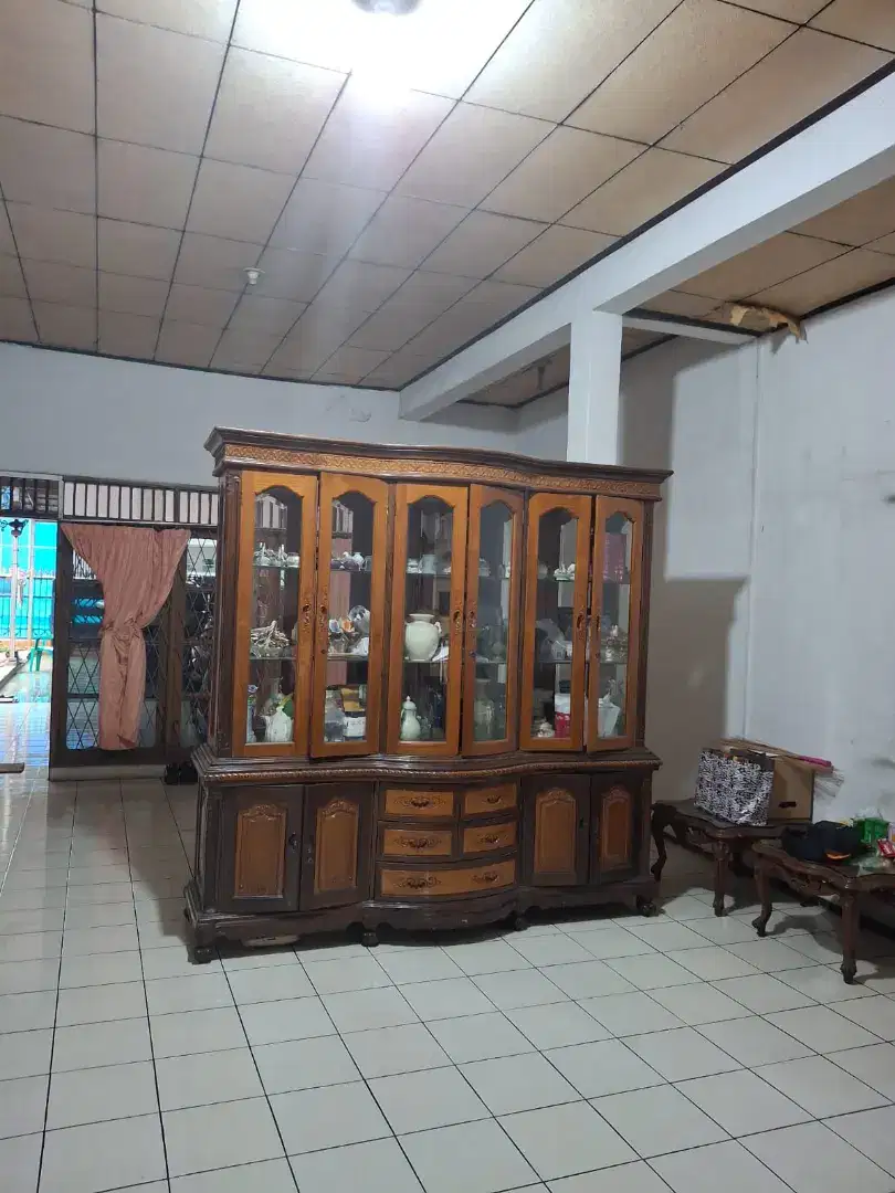 Bufet kayu jepara