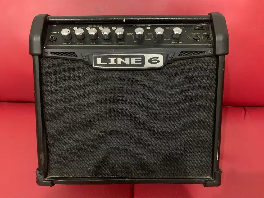 Ampli Gitar LINE 6 Spider  15 Watt