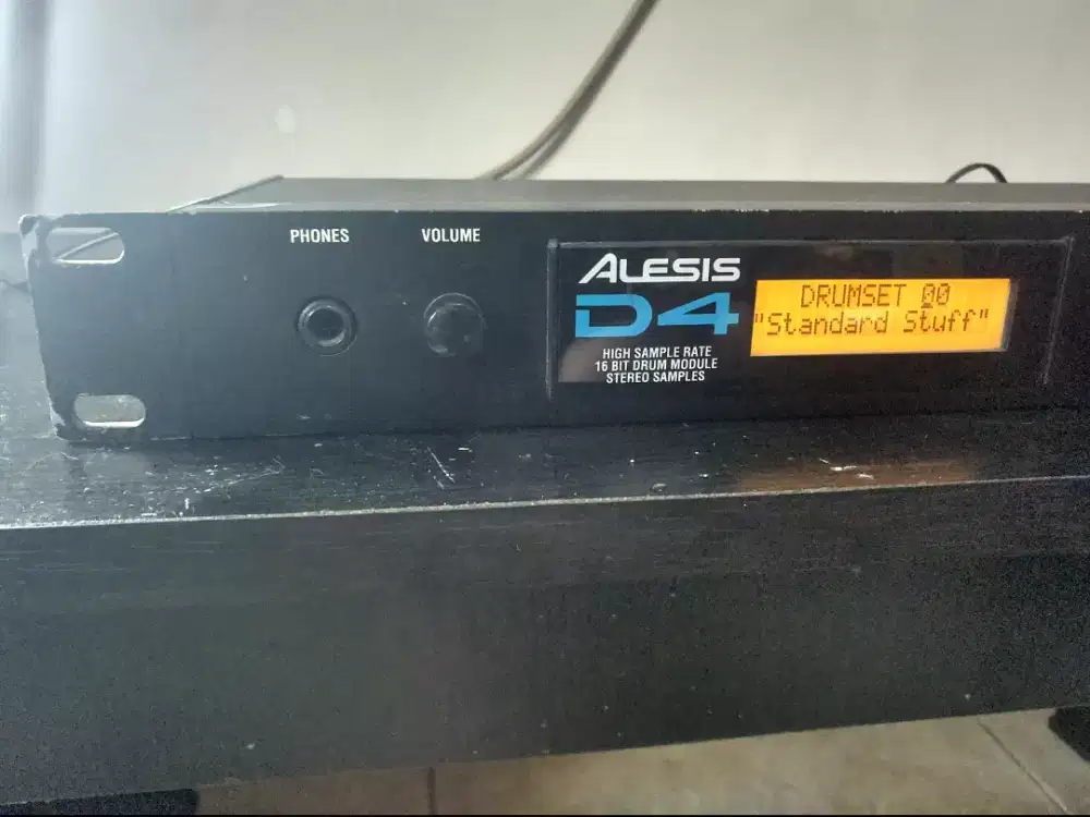 Alesis D4 Module