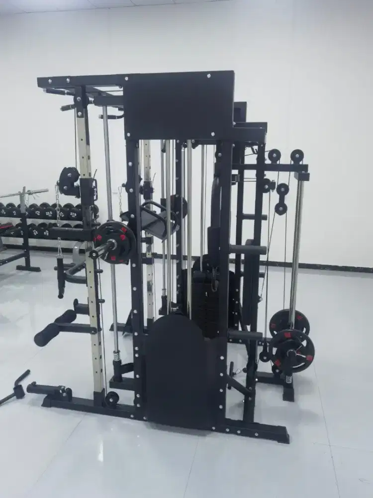 Alat Fitness Smith Machine plus Butterfly