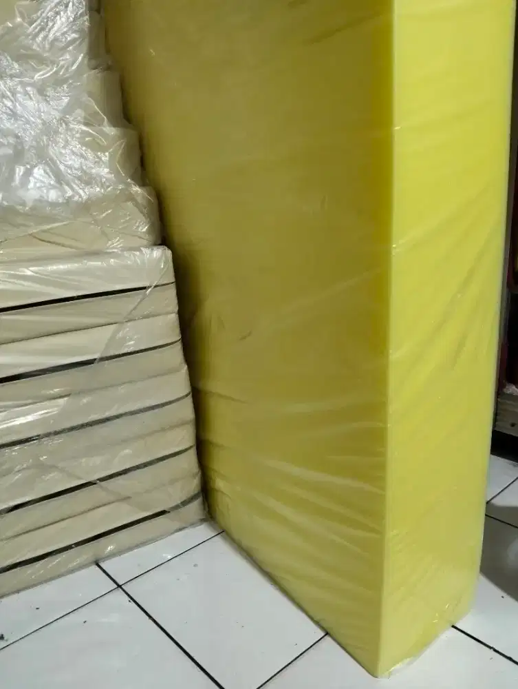Jasa packing kasur busa di vacum jadi kecil