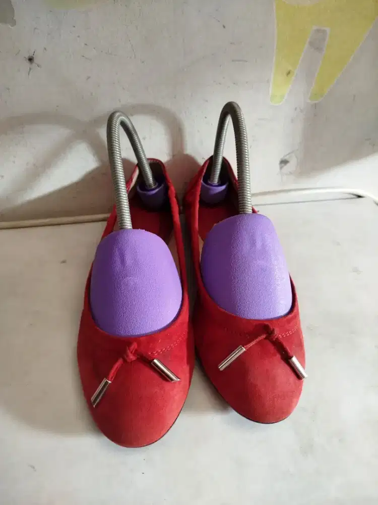 Women flatshoes TODS original size 36-37 preloved bagus