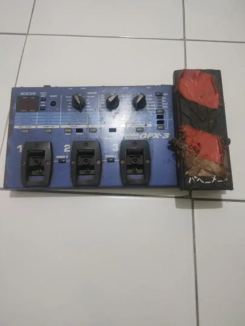 Efex gitar listrik zoom GFX-3