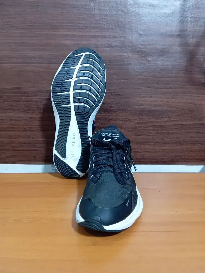 Sepatu SPORT NIKE ZOOM (ORIGINAL)
