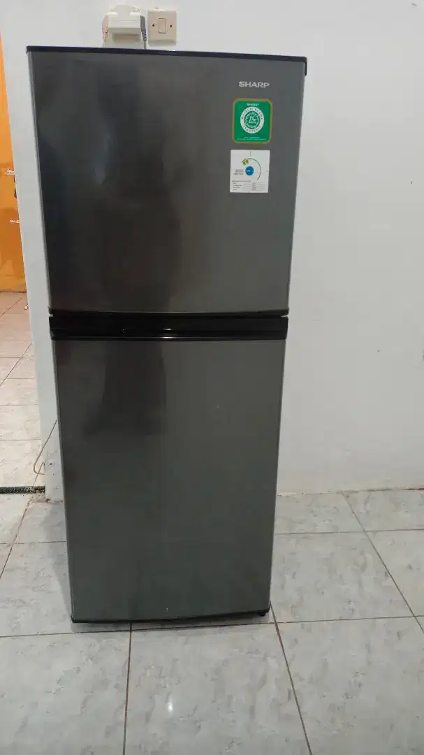 Jual kulkas Sharp 2 pintu NON kembang es