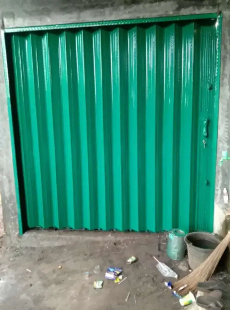 Rolling door folding gate almunium murah