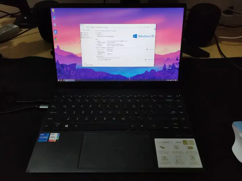 Asus zenbook 13 core i5-1135g7 ram 8gb ddr4x ssd 512gb layar 13.3