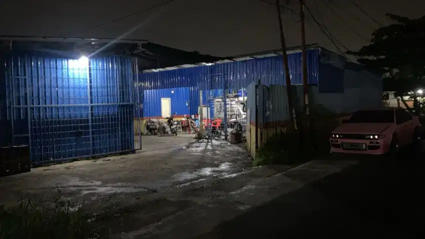 Dijual Tanah Dapat Bangunan ex Bengkel