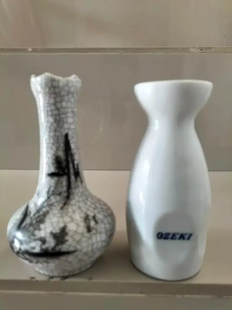 Vas Bunga Cantik Tinggi 12 cm Made Jepang dan China