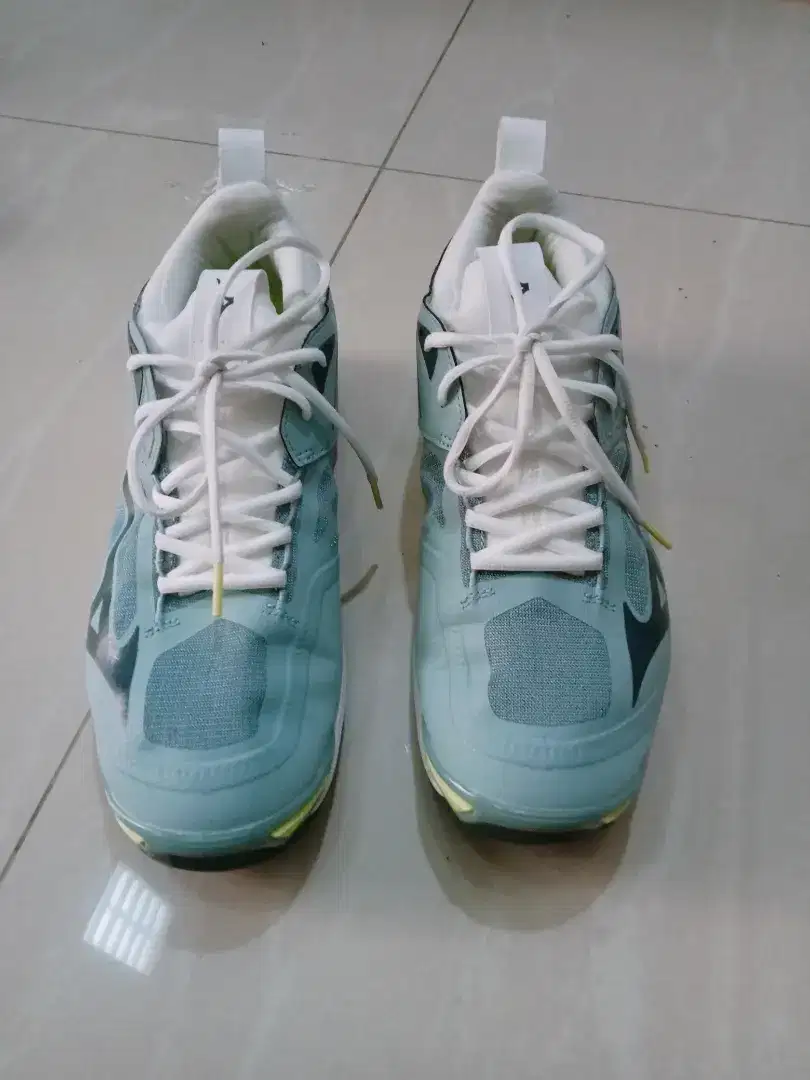 Jual Sepatu Volly Mizuno edisi salah beli