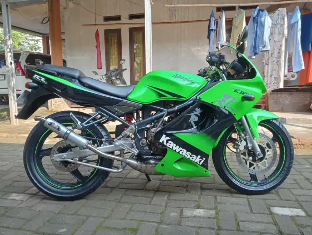 Kawasaki Ninja 150RR SE