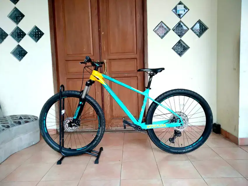 Polygon Xtrada 7 Like New