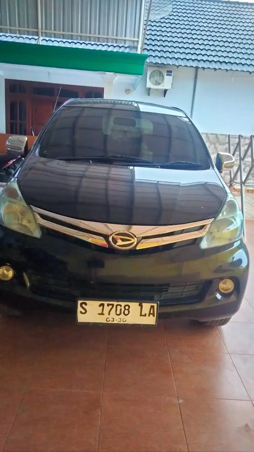 Xenia M Deluxe 1.0 vvti 2013
