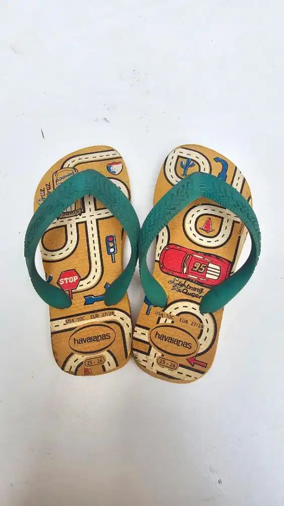 Sandal jepit merk ternama Havaianas uk 25-26