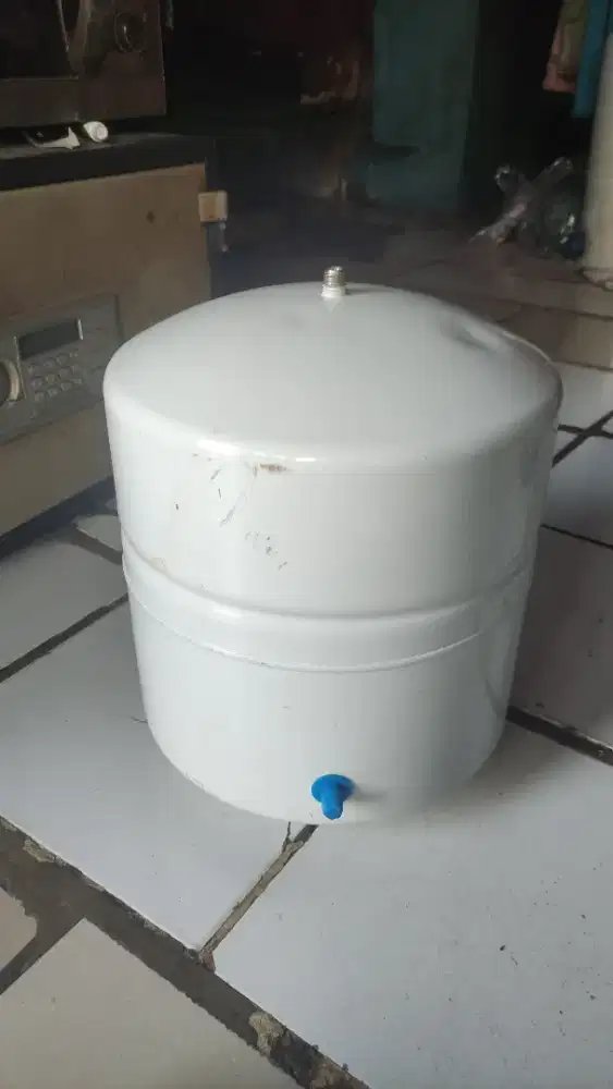 PRESSURE TANK AIR RO/TABUNG ANGIN