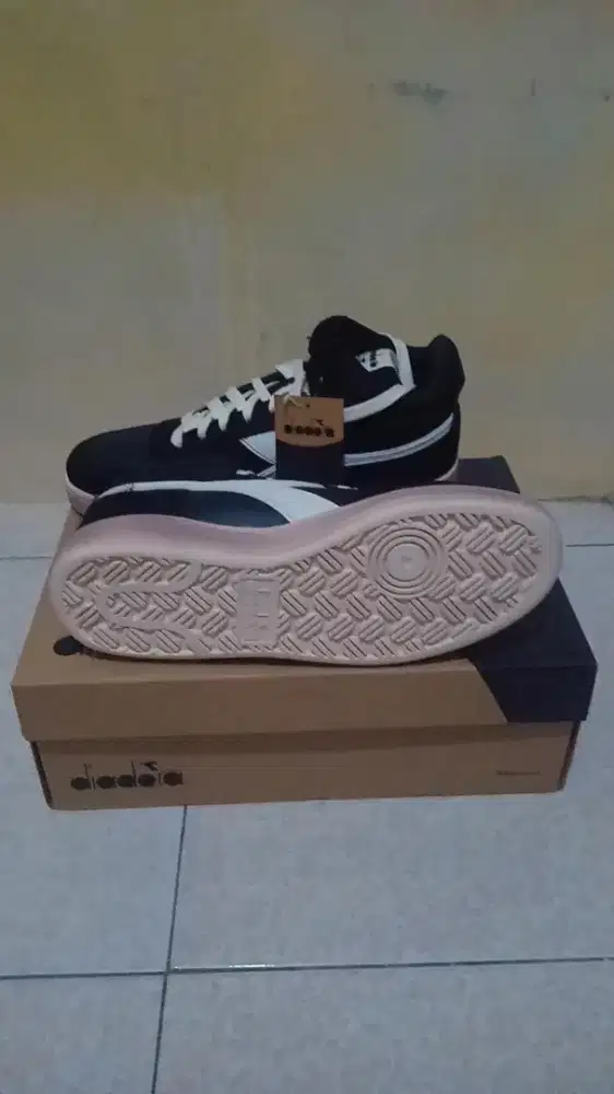 Diadora Basket size 43 100% Original