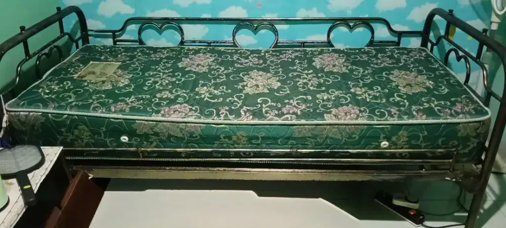 Ranjang besi & springbed (second)