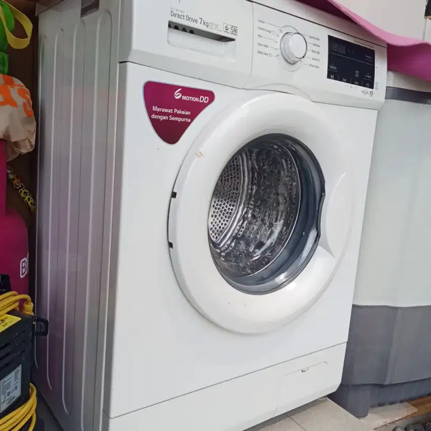 MESIN CUCI 1 TABUNG LG 7 KG FRONT LOADING FM-1007N3W
