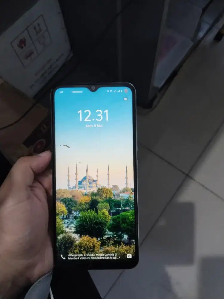 HP VIVO SEKEN Y18 4/64 AQUA