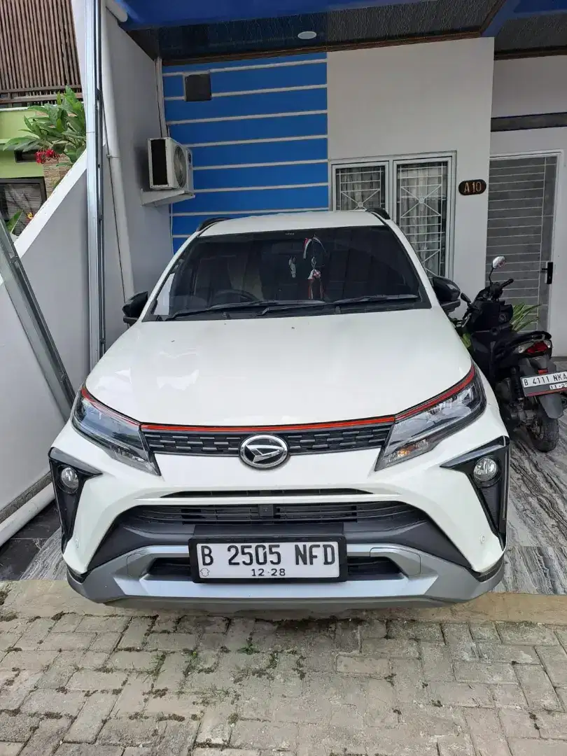 Terios 1.5 R Custom tahun 2023