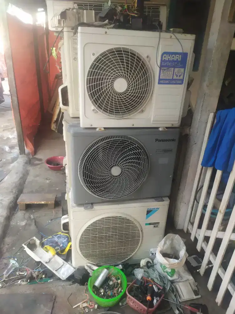 AC bekas dan rusak dibeli dengan harga maksimal