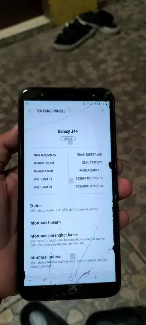 Samsung j4+plus. ,2/32. Mnus retak orian msih